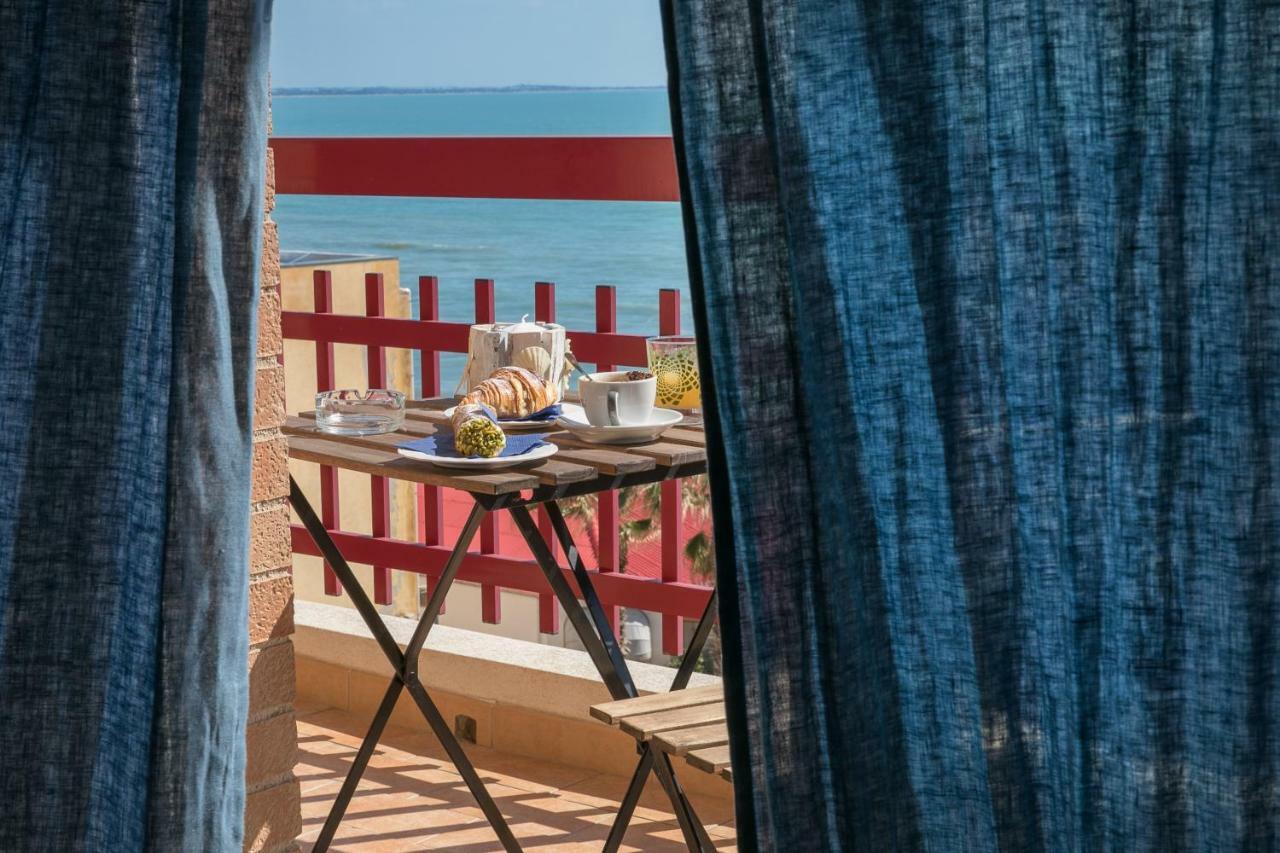Appartamento La Finestra Sul Mare Pozzallo Exterior foto